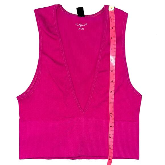 Urban Outfitters Out From Under Hailey Seamless Ribbed Plunge Crop Top Size S - Picture 8 of 8